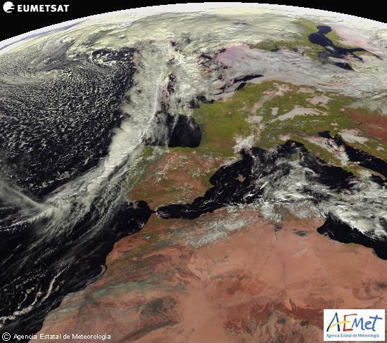 Situación a medio día de hoy. Podréis ver que tenemos cielos despejados aunque parece que se nos avecina un nuevo frente por el oeste © AEMET