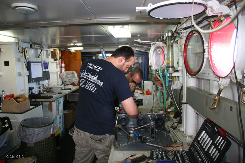 Working on board during the campaign ©ICM-CSIC