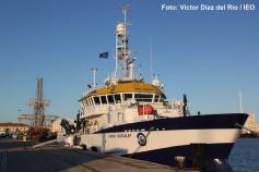 El B/O Ramón Margalef atracado en el puerto de Cádiz, aguarda el momento de hacerse a la mar para realizar la primera campaña de investigación oceanográfica contemplada en el programa científico del Instituto Español de Oceanografía para 2012 ©IEO